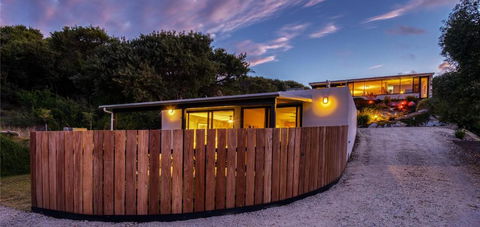 SALT Luxury Couples Bungalow - Hotel Gold Coast 3
