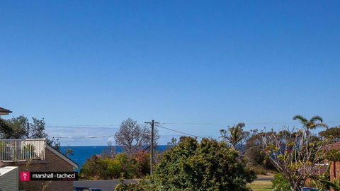 Salt Water Villa Bermagui Four Bedroom Central Location With Wifi - Hotel Gold Coast 1