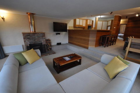Salzburg Apartments - Hotel Gold Coast 1