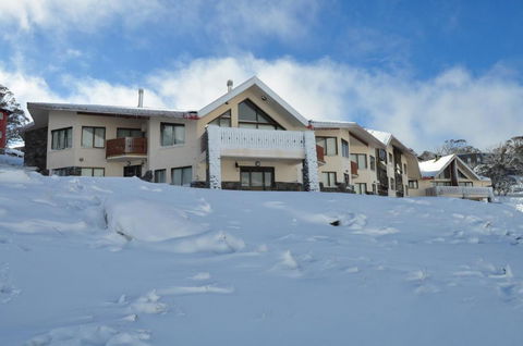 Salzburg Apartments - Hotel Gold Coast 0