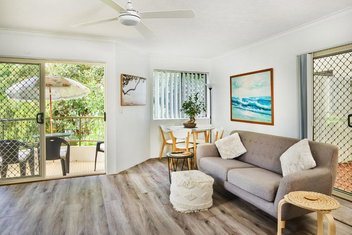 San Marieta Holiday Apartment with Hotel Gold Coast