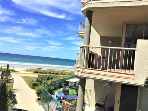 Sanctuary Beach Resort - Hotel Gold Coast 0