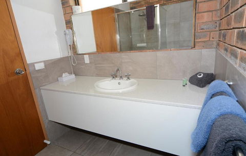 Sandhurst Motor Inn Bendigo - Hotel Gold Coast 2