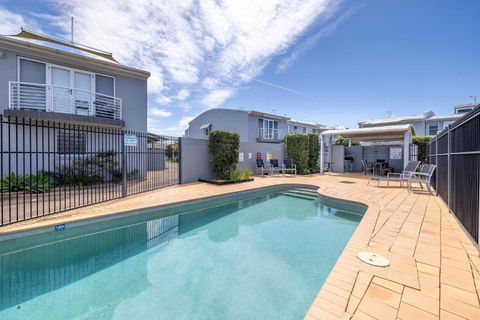 Sandcastles 4 -8 Ala Moana Way - Hotel Gold Coast 0