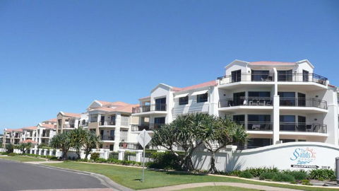 Sands 16, 20 - 22 Pacific Parade - Hotel Gold Coast 0