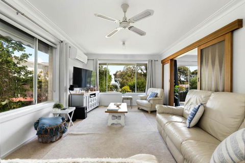 Sea View Cottage Wifi And Linen Included Inverloch - Hotel Gold Coast 2