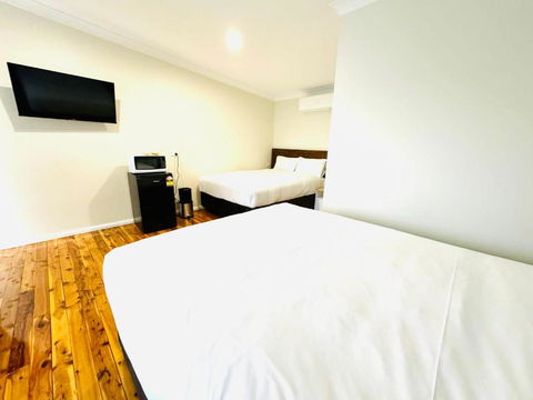 Seven Inn - Hotel Gold Coast 3