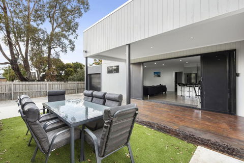 Shale House - Hotel Gold Coast 0