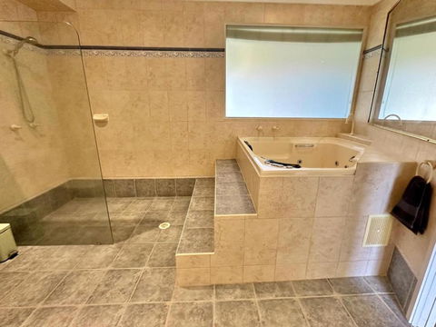 Shammah House - Hotel Gold Coast 1