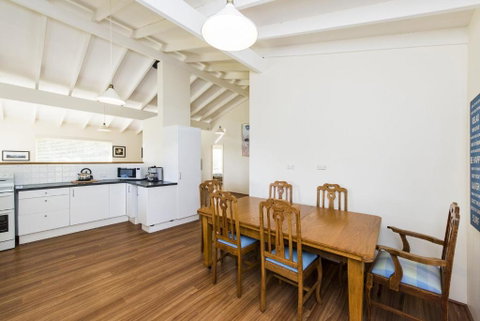 Sheoak On Wedge - Well Appointed Property Close To Beach - Hotel Gold Coast 2