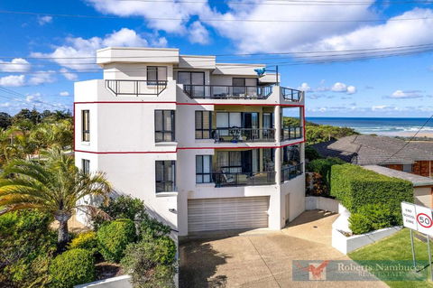 Seaside Serenity - Hotel Gold Coast 1