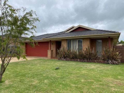 Shore To Impress - Hotel Gold Coast 0