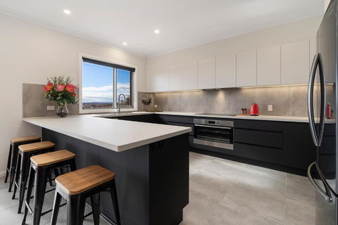 Silverdown Luxury King Rooms OR Apartment - Hotel Gold Coast 2