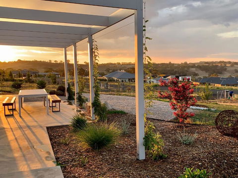 Silverdown Luxury King Rooms OR Apartment - Hotel Gold Coast 3