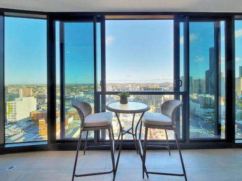 Skyline Serenity Luxury Apt With Free Parking - Hotel Gold Coast 1