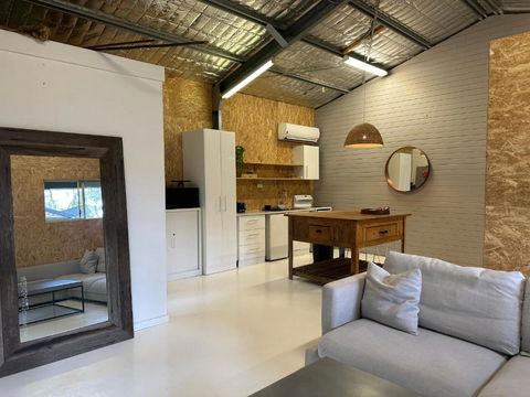 Solace In Salt Ash - Hotel Gold Coast 0