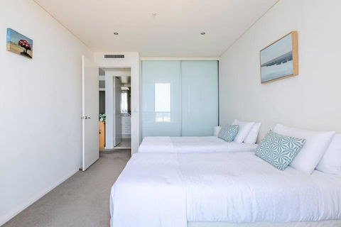 Southport Sea Views - Shores Apartment - Hotel Gold Coast 2