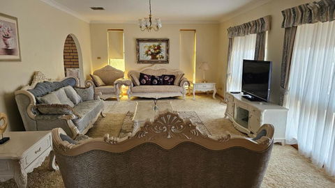 Spacious Holiday Home - Waikerie - Hotel Gold Coast 1