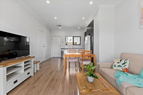 Swainson On Bernards - Hotel Gold Coast 0