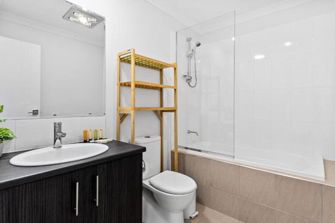 Swainson On Bernards - Hotel Gold Coast 2
