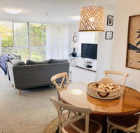 Beachy Bright and the Best Location on the GC - Hotel Gold Coast