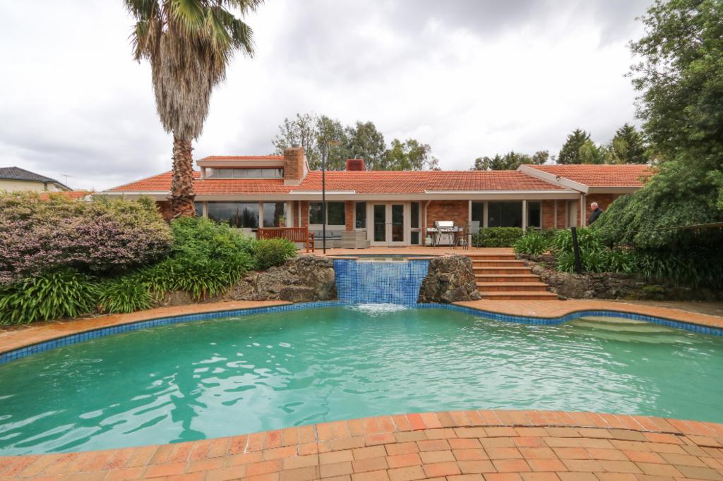 Warrandyte South VIC Hotel Gold Coast