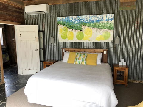 Bed In A Shed Vineyard Stay - Hotel Gold Coast 0