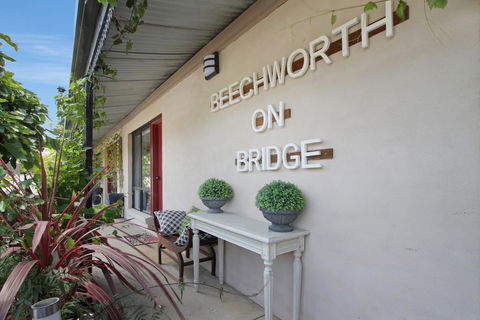 Beechworth On Bridge Motel - Hotel Gold Coast 0