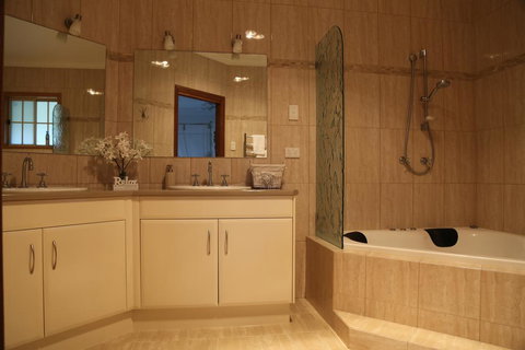 BellbirdHill Bed & Breakfast - Hotel Gold Coast 2