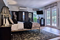 Book Sassafras Accommodation Vacations Hotel Gold Coast Hotel Gold Coast