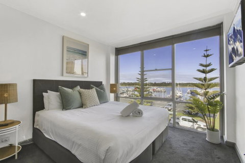 Bellevue On The Lakes - Hotel Gold Coast 2