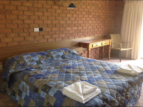 Berrigan Motel - Hotel Gold Coast 0