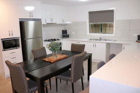 Best Western Fawkner Suites & Serviced Apartments - Hotel Gold Coast 0