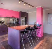 Birdland - Bold unique and modern - Hotel Gold Coast