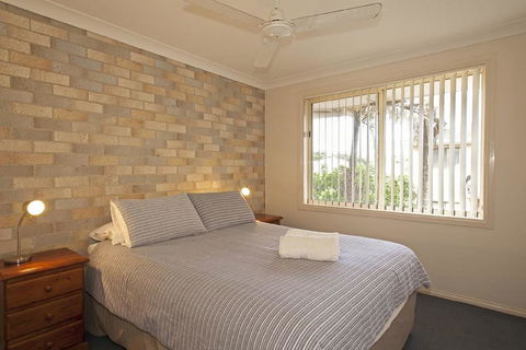 Blue Haze 4 - Sawtell, NSW - Hotel Gold Coast 1
