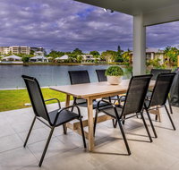Blue Lagoon Villa B - Hotel Gold Coast
