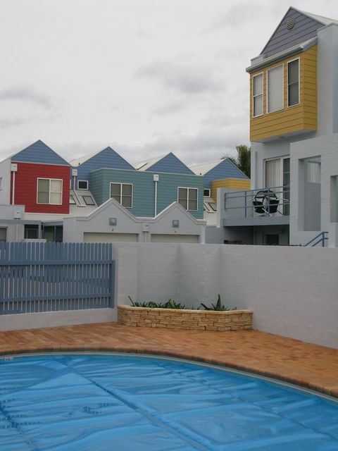 Bluedock Apartments - Hotel Gold Coast 3