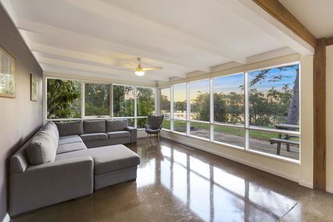 Bluff View River House - Stunning Riverfront - Hotel Gold Coast 3