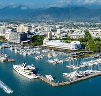Boatel Cairns - Hotel Gold Coast
