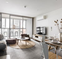 Boho on Morphett-In the heart of the CBD - Wifi - Nespresso - Netflix - Hotel Gold Coast