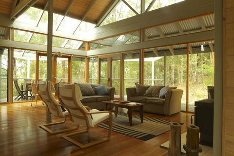 Bombah Point Eco Cottages - Hotel Gold Coast 1