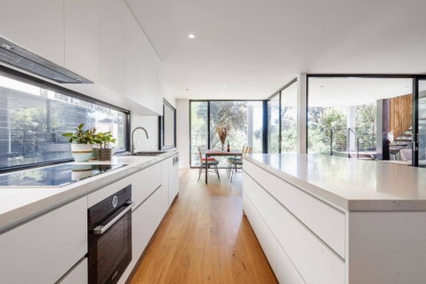 Ti Tree House - Live Like A Bonbeach Local - Hotel Gold Coast 2