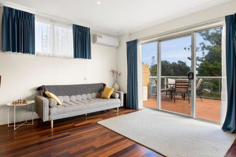 Warley Retreat - Hotel Gold Coast 2