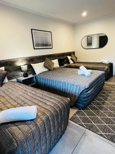 Y Motels Gympie - Hotel Gold Coast 3