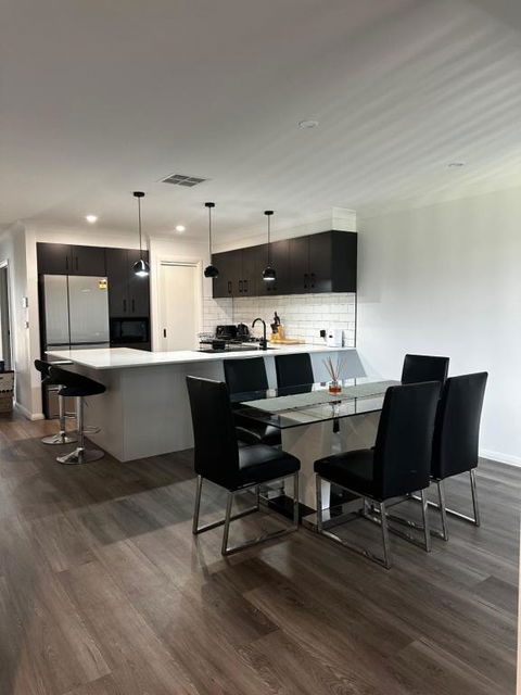Xquisite - Hotel Gold Coast 2