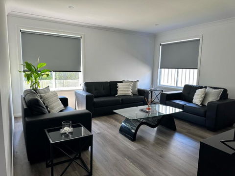 Xquisite - Hotel Gold Coast 1