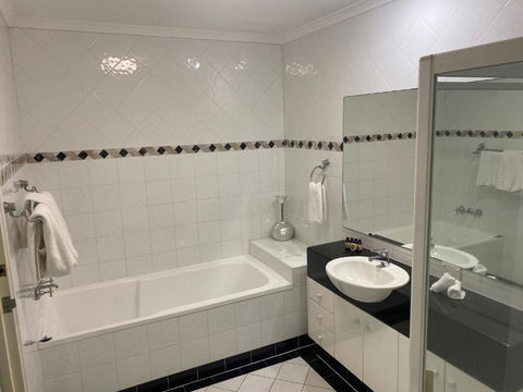 Xanadu Resort - Hotel Gold Coast 2