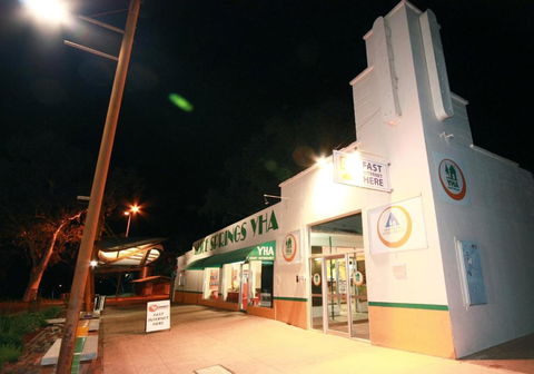 YHA Alice Springs - Hotel Gold Coast 0