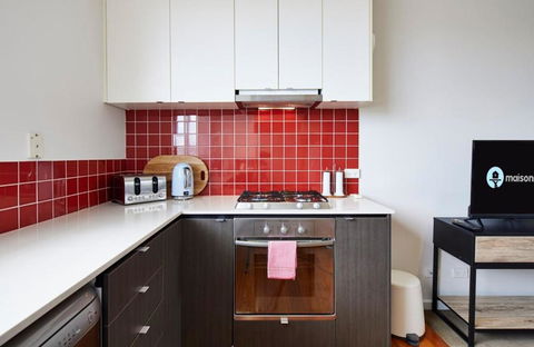 Windsor Prahran Sunny Spacious 1 Bed With Sunroom - Hotel Gold Coast 2