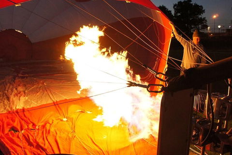Melbourne Balloon Flights, The Peaceful Adventure - Hotel Gold Coast 0